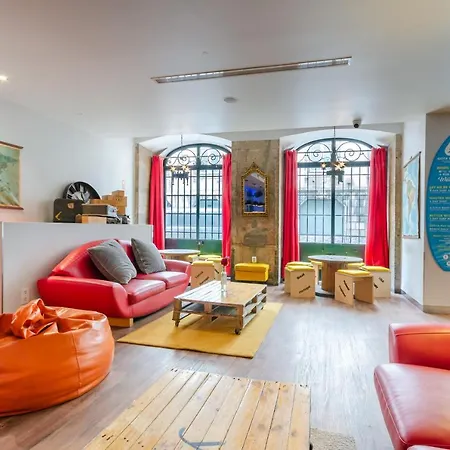 Yes Lisbon Hostel-3